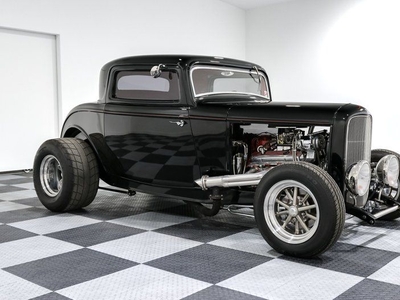 1932 Ford HI-BOY Coupe
