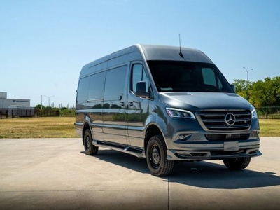2022 Mercedes-Benz Sprinter 2500 Earth Iconic Custom 9 Pass 170 WB 4MATIC High Roof