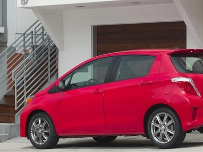 2013 Toyota Yaris L 4DR Hatchback