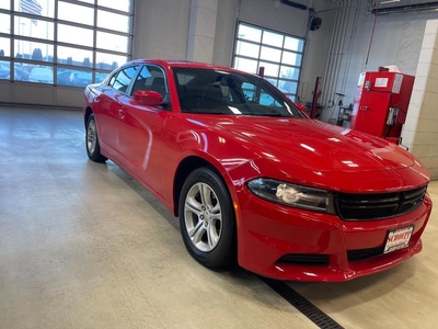2019 Dodge Charger SXT in Middleton, WI