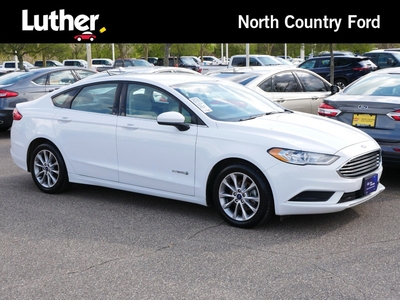 Ford Fusion Hybrid S