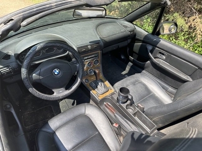 2001 BMW Z3 3.0i in Saint Paul, MN