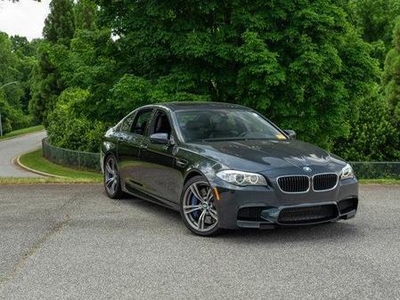 2013 BMW M5 for Sale in Northwoods, Illinois