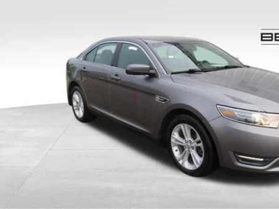 2014 Ford Taurus for Sale in Chicago, Illinois