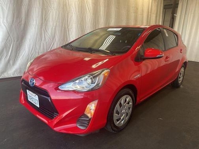 2016 Toyota Prius c for Sale in Northwoods, Illinois