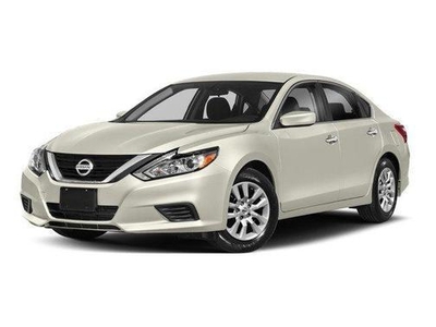 2018 Nissan Altima for Sale in Northwoods, Illinois