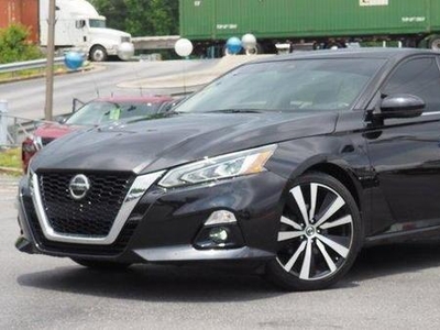 2020 Nissan Altima for Sale in Co Bluffs, Iowa