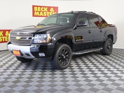 Pre-Owned 2012 Chevrolet Avalanche 1500 LT