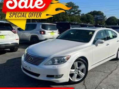 Lexus LS 4.6L V-8 Gas