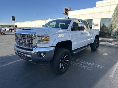 2017 GMC Sierra 3500 HD SLT Truck