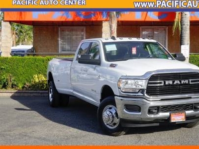 Ram 3500 6.7L V-6 Diesel Turbocharged