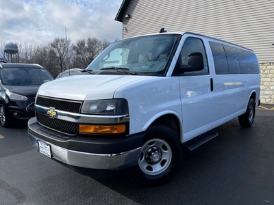 2020 Chevrolet Express Passenger RWD 3500 155 LT for sale in Streamwood, IL