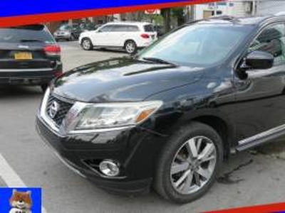 Nissan Pathfinder 3500