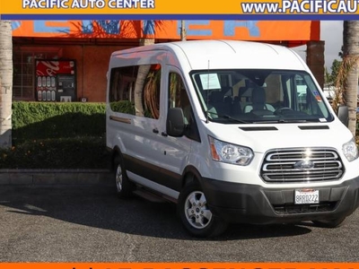 Ford Transit Passenger Wagon 3500