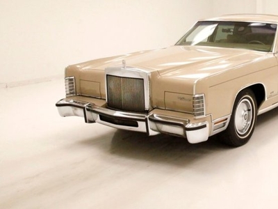 FOR SALE: 1978 Lincoln Continental $17,400 USD