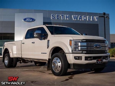 2018 Ford F-450 for Sale in Saint Louis, Missouri