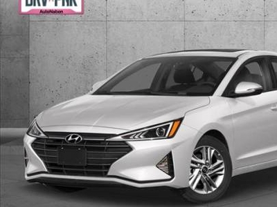 Hyundai Elantra 2.0L Inline-4 Gas