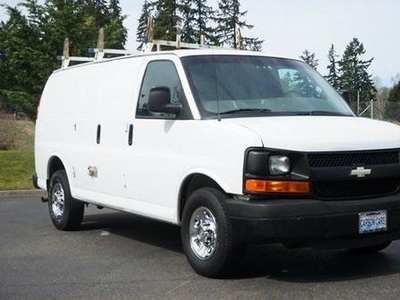 2014 Chevrolet Express 2500 for Sale in Northwoods, Illinois