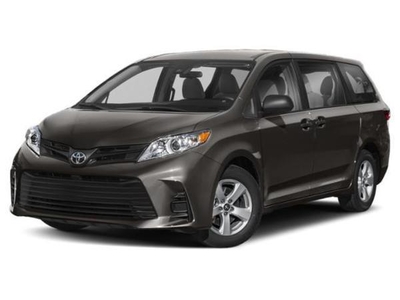 2018 Toyota Sienna for Sale in Saint Louis, Missouri