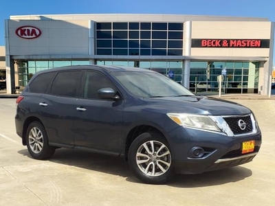 Pre-Owned 2014 Nissan Pathfinder S