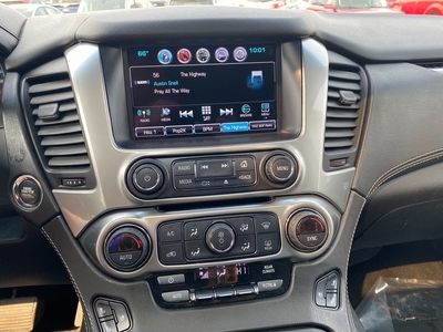 2018 Chevrolet Suburban Premier in Rochester, MN