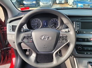 2015 Hyundai Sonata SE in Auburn, NH