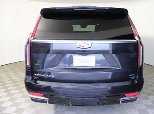 2022 Cadillac Escalade Premium Luxury in Adrian, MI