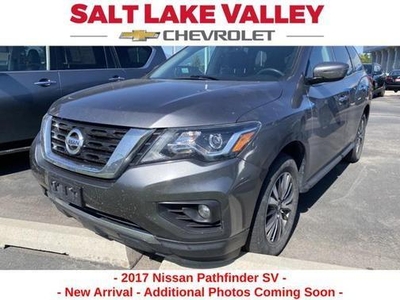 2017 Nissan Pathfinder for Sale in Co Bluffs, Iowa