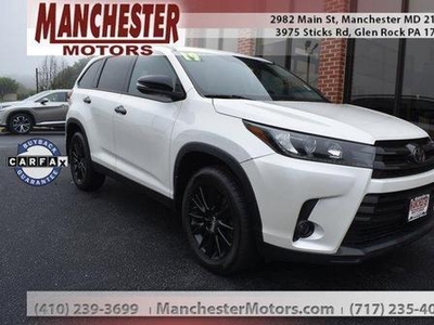 2019 Toyota Highlander for Sale in Co Bluffs, Iowa