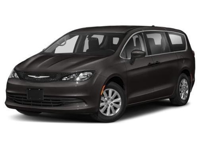2022 Chrysler Voyager for Sale in Co Bluffs, Iowa