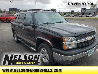 2004 Chevrolet Avalanche for Sale in Boulder Hill, Illinois
