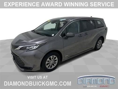 2021 Toyota Sienna for Sale in Boulder Hill, Illinois