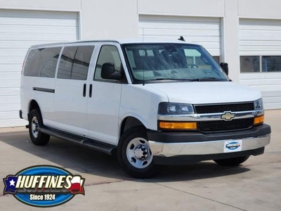 2019 Chevrolet Express 3500 for Sale in Chicago, Illinois