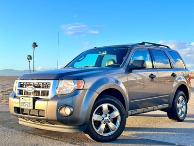 2009 Ford Escape XLT AWD 4dr SUV V6 for sale in Hawthorne, CA
