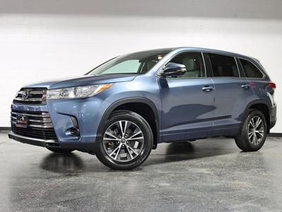 2017 Toyota HIGHLANDER LE for sale in Schaumburg, IL