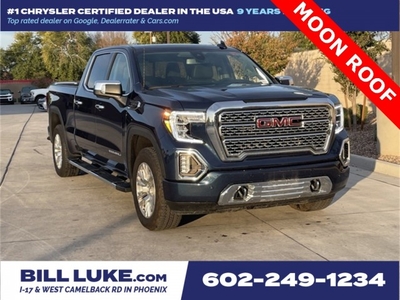 PRE-OWNED 2022 GMC SIERRA 1500 LIMITED DENALI WITH NAVIGATION & 4WD