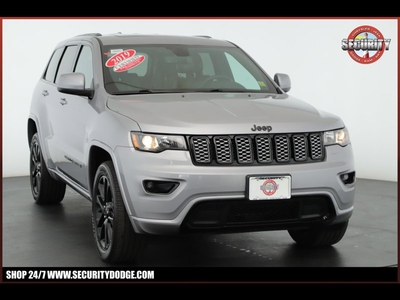Certified 2019 Jeep Grand Cherokee Altitude for sale in Amityville, NY 11701: Sport Utility Details - 664820882 | Kelley Blue Book
