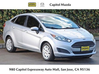 2014 Ford Fiesta for Sale in Northwoods, Illinois