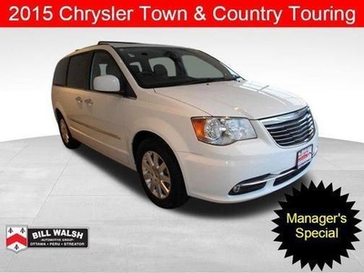 2015 Chrysler Town & Country for Sale in Co Bluffs, Iowa