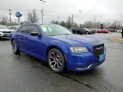 2018 Chrysler 300 for Sale in Co Bluffs, Iowa