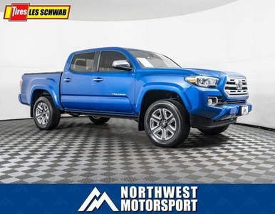 2018 Toyota Tacoma for Sale in Chicago, Illinois