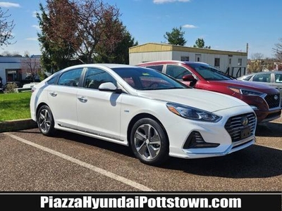 2019 Hyundai Sonata Plug-In Hybrid for Sale in Northwoods, Illinois