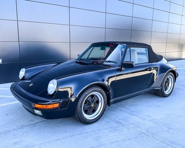 Porsche 911 Carrera