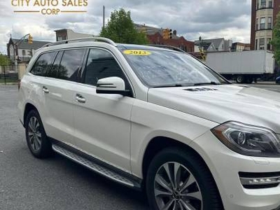 Mercedes-Benz GL 4.7L V-8 Gas Turbocharged