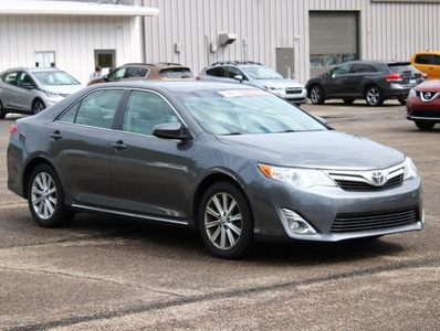 Used 2013 Toyota Camry XLE FWD