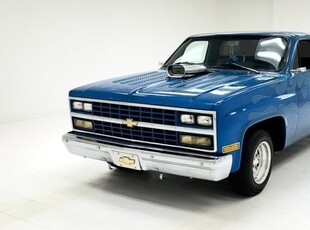 FOR SALE: 1984 Chevrolet C10 $27,000 USD