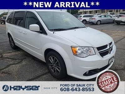 2016 Dodge Grand Caravan for Sale in Co Bluffs, Iowa