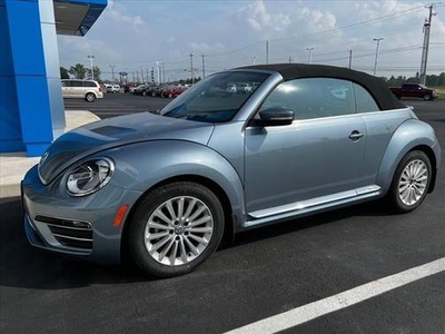 2019 Volkswagen Beetle for Sale in Co Bluffs, Iowa