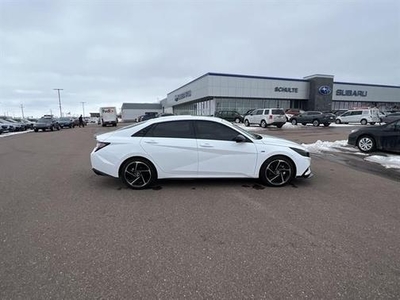 2022 Hyundai Elantra for Sale in Co Bluffs, Iowa