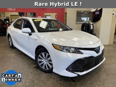 2019 Toyota Camry Hybrid for Sale in Co Bluffs, Iowa
